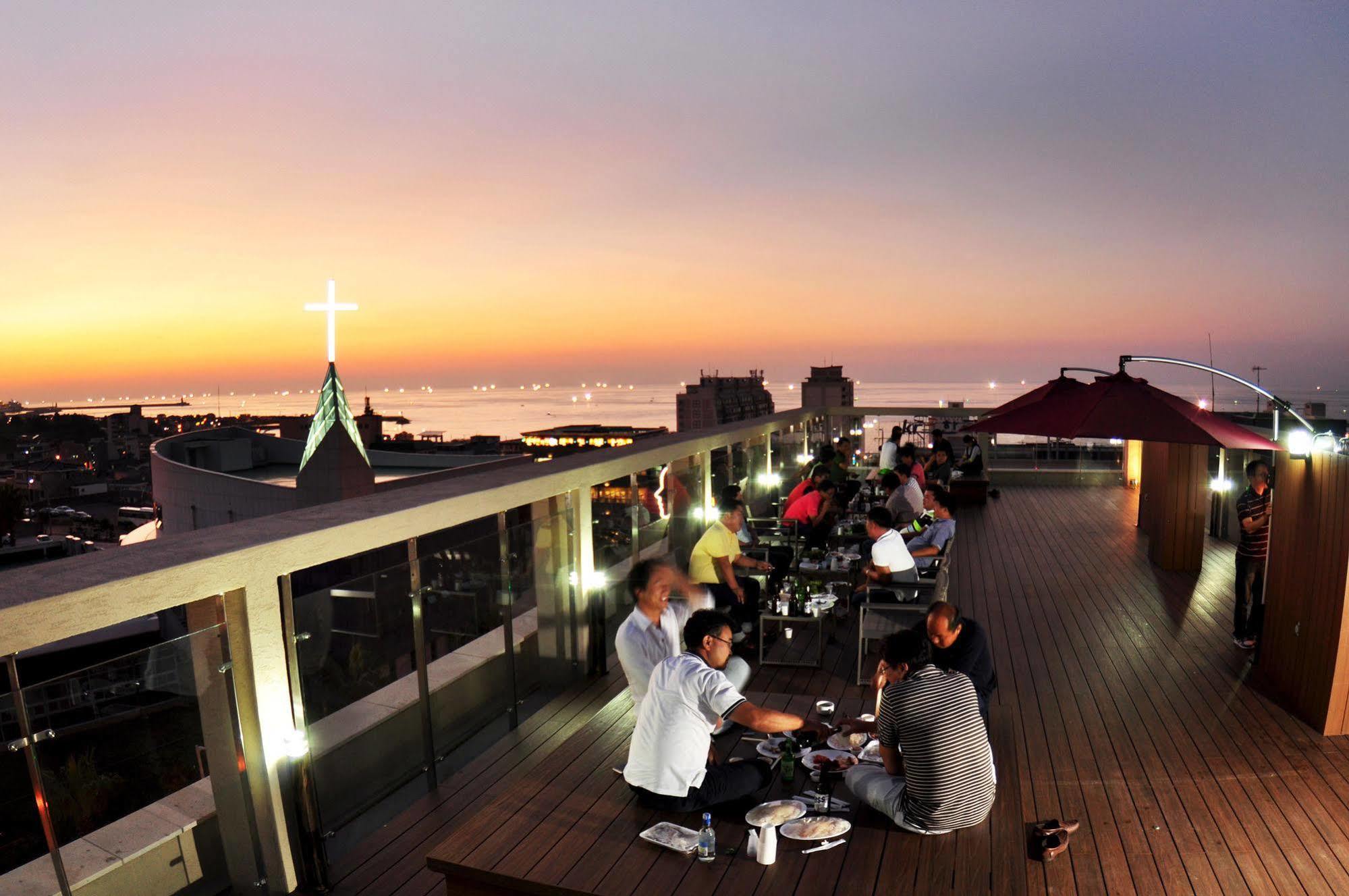 Black Sands Hotel Jeju Exterior foto